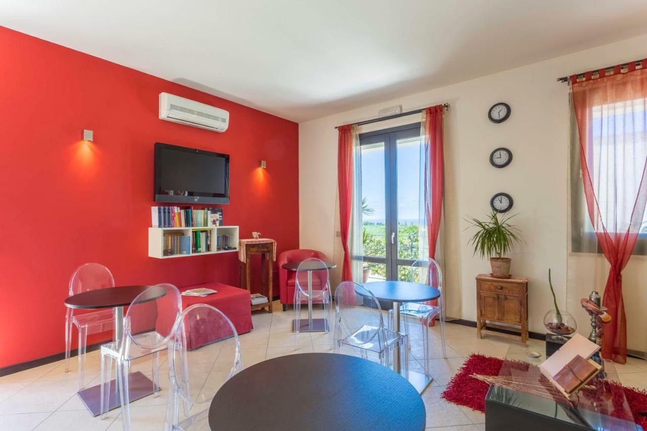 סן ויטו לו קאפו Karma B&B מראה חיצוני תמונה